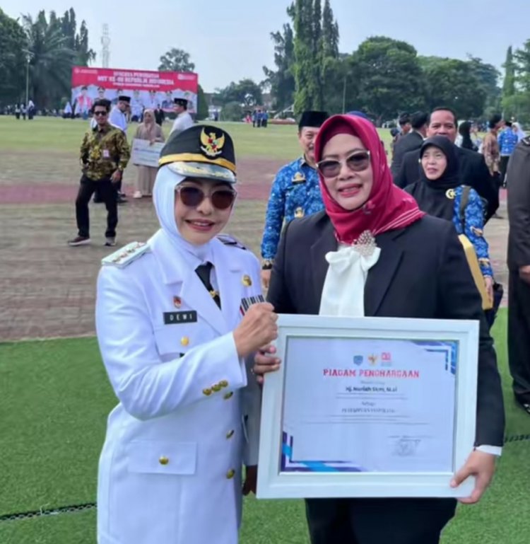 Dirgahayu Republik Indonesia Ke 80 Tahun 2025, Hj. Noriah, S.Km., M.Si, ASDA 2 Ekbang Pandelang-Banten