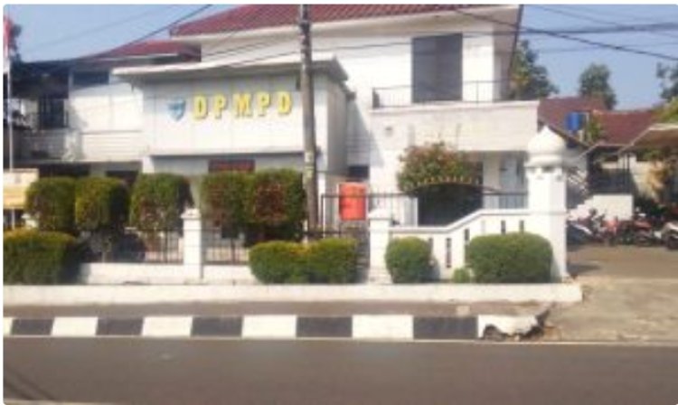 Kades Salahkan DPMPD, GWI Pandeglang Pertanyaan Transparansi Anggaran Desa Cikayas 