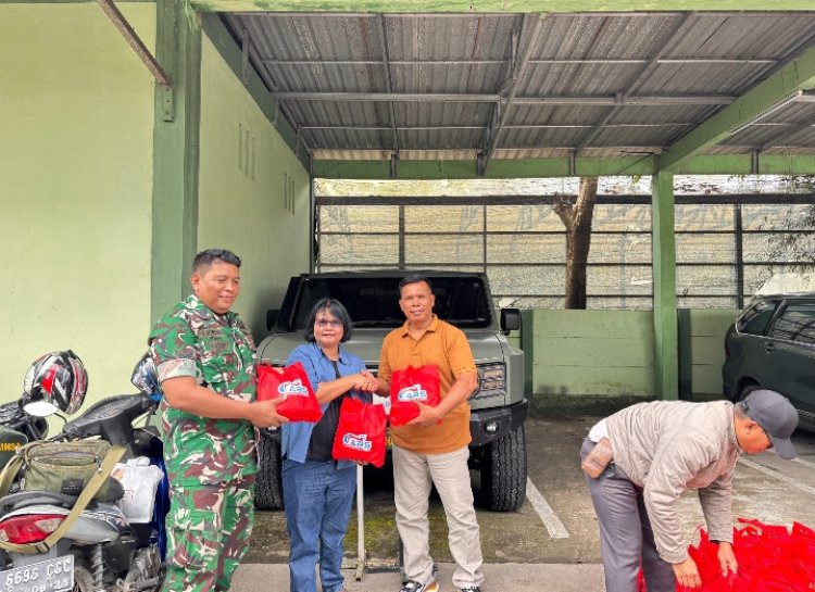PT AMA ABADI MAKMUR ANUGERAH Memberikan Bantuan Sembako Pada Korban Banjir