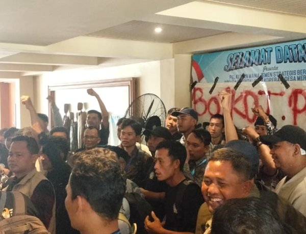 Tuntut Transparansi, Kejelasan Juga Keberlanjutan Program KDMP Kabupaten Pandeglang, Pelatihan KDMP di Carita Berujung Ricuh