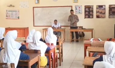 Polsek Bojong Sosialisasikan SPMB SMA Kemala Taruna Bhayangkara di SMPN 1 Bojong