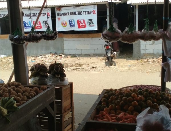 ‎Tata Kelola Pasar Baru Labuan Disorot, Penyewa Pertanyakan Transparansi dan Besaran Sewa  ‎