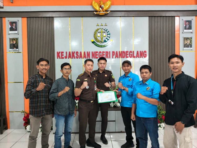 Kejari Pandeglang Siap Tindak Lanjuti Pengaduan PBB-P2 Desa Kertaraharja, KEMAS dan KNPI Kawal Proses